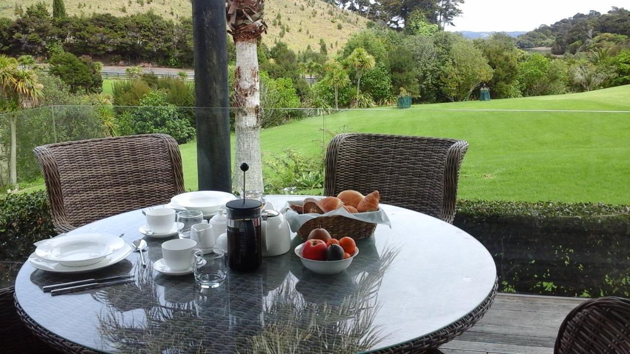 Pukeko Nest Bed and Breakfast Russell Eksteriør billede